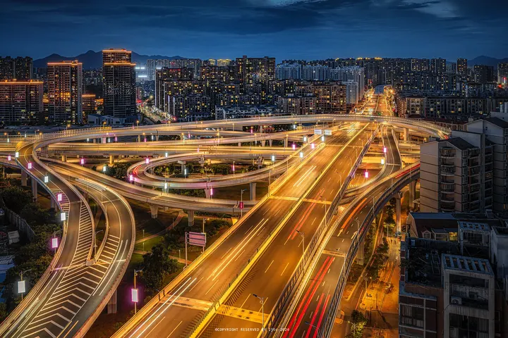 城市立交桥夜景