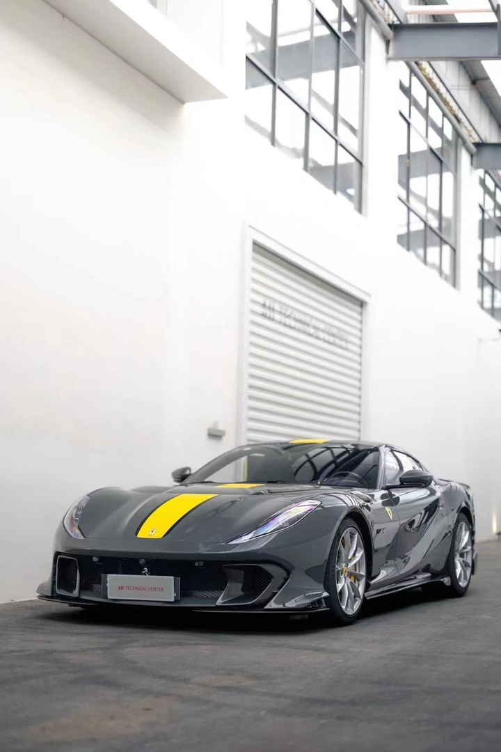 法拉力812Competizione