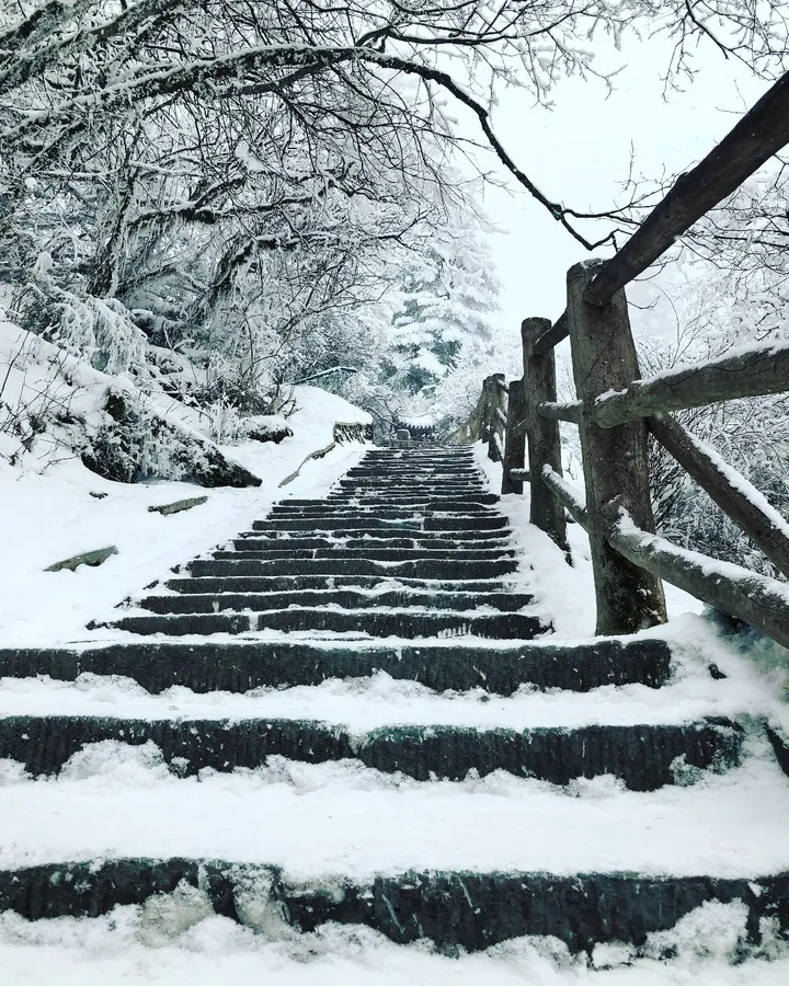 那年峨眉的雪