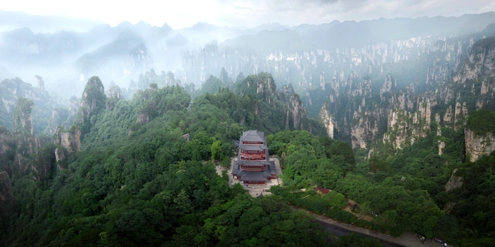 张家界武陵源天子阁三千峰林全景