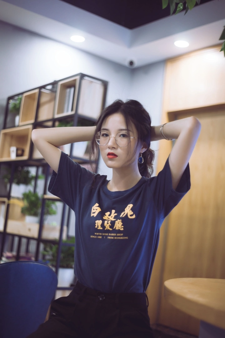 那儿有吵闹的知了呀