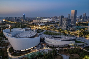 夜晚的大城市 aerial view