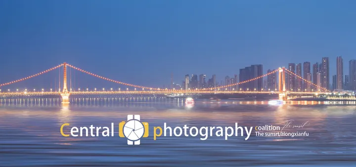 跨江大桥夜景