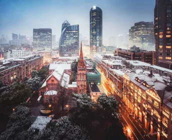 冬夜的城市 有雪