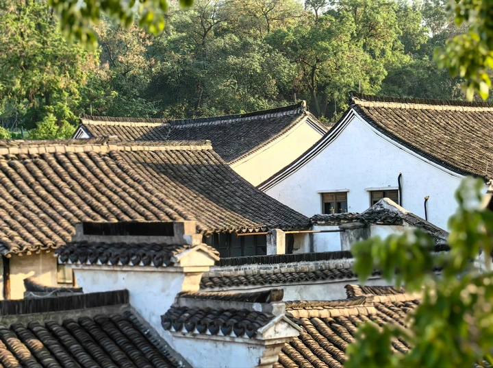 屋檐下
