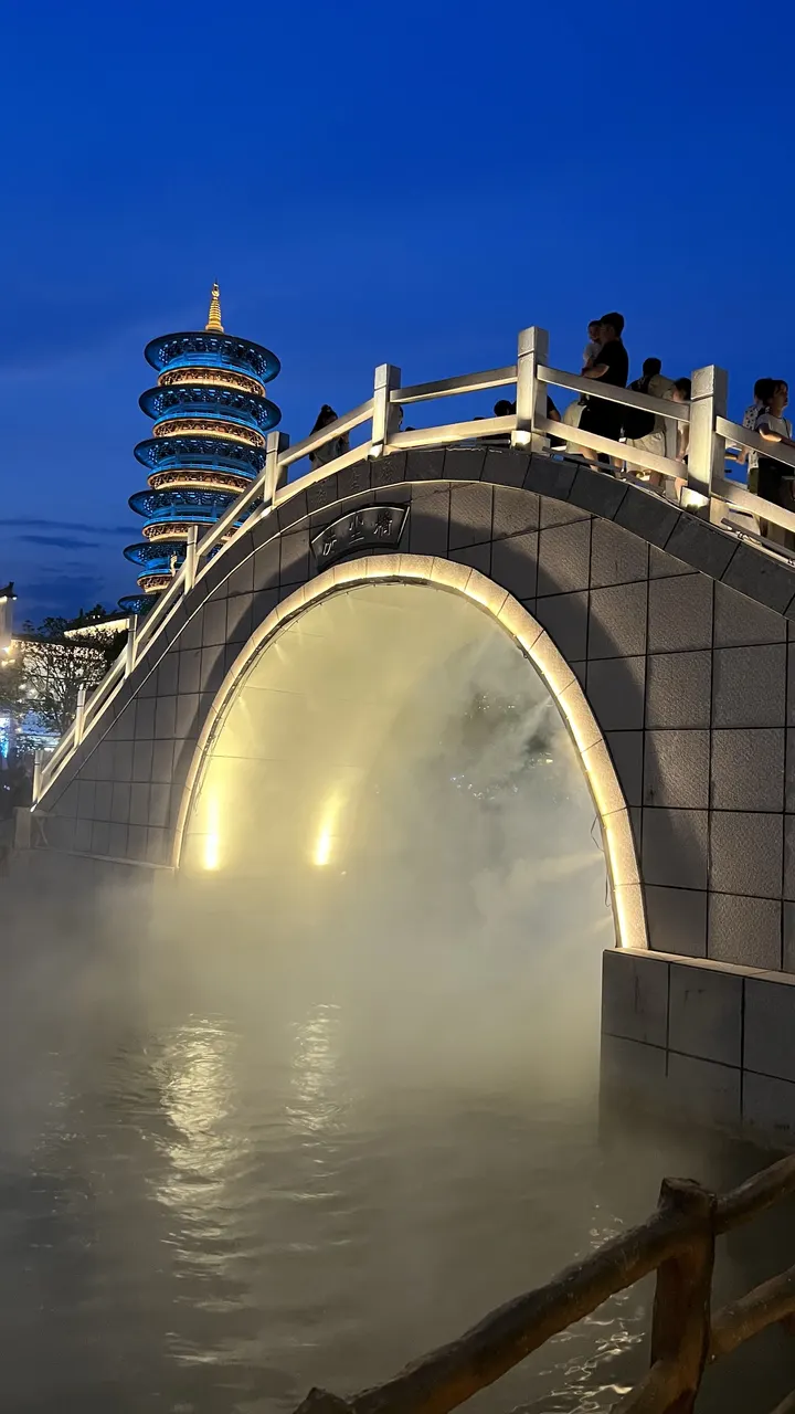 夜游婺女洲