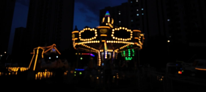 有点爱上了这夜景很美