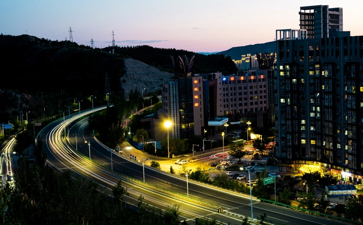 山城夜色
