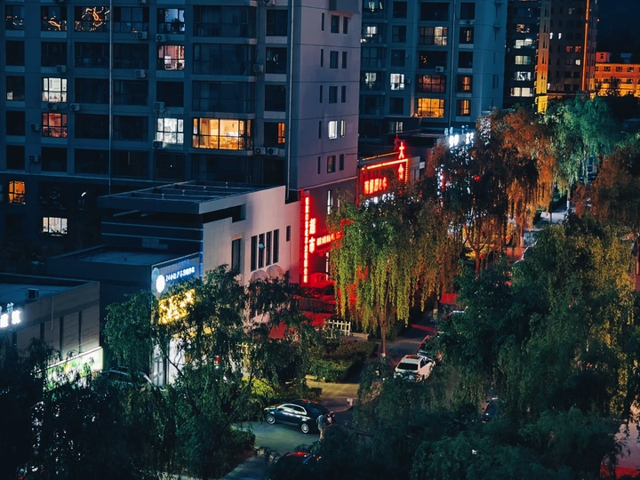 小区夜色