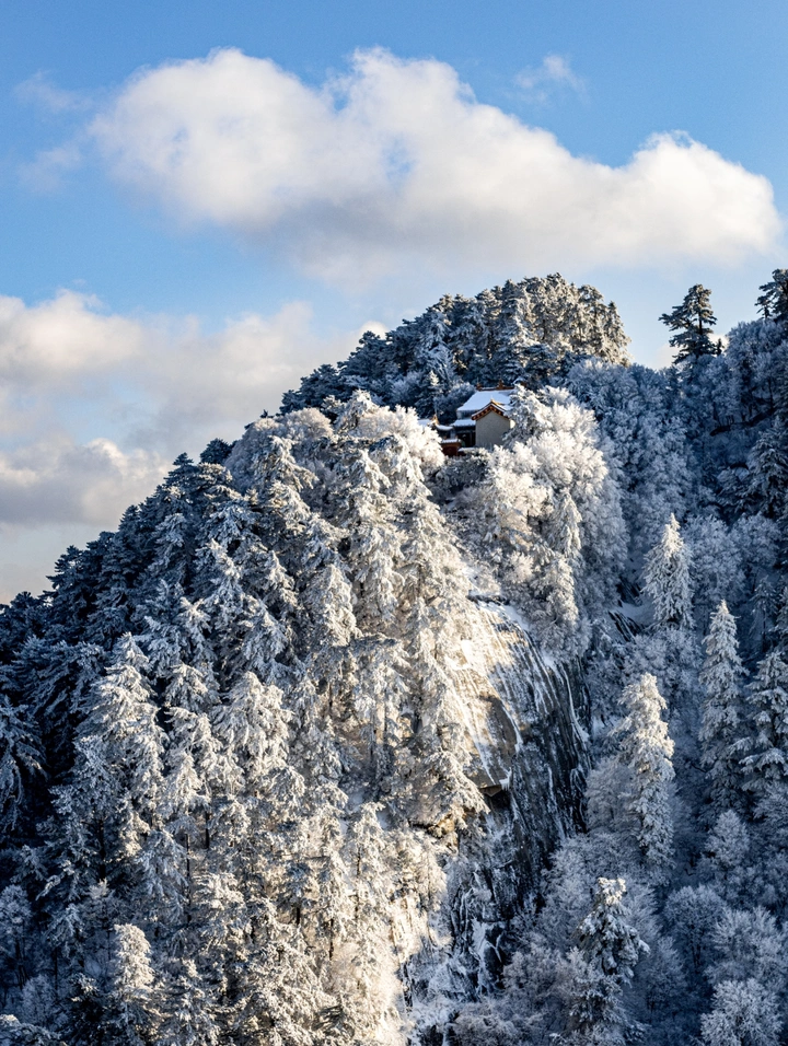 映雪入窗