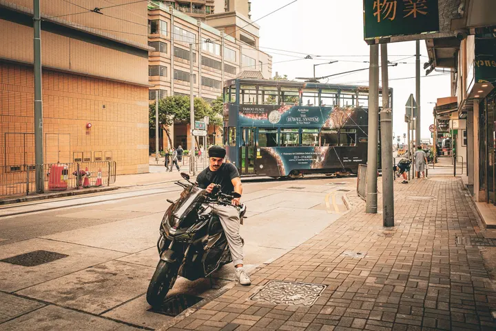 香港