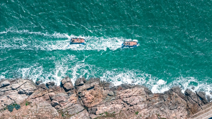 海上追逐