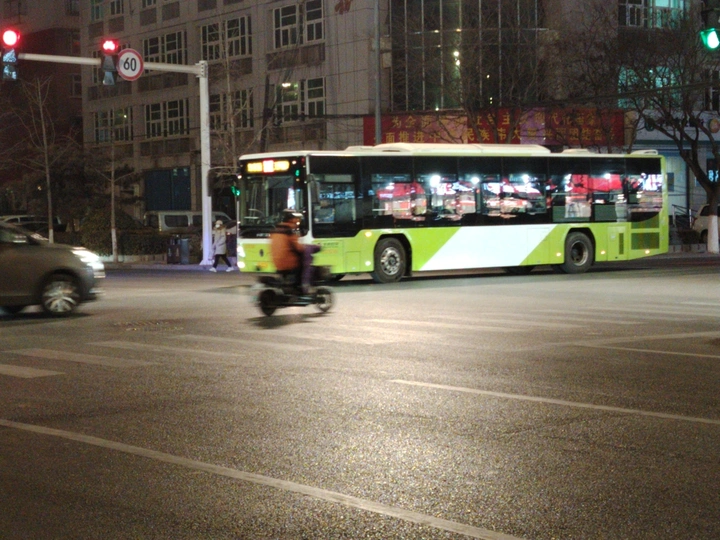 奔波