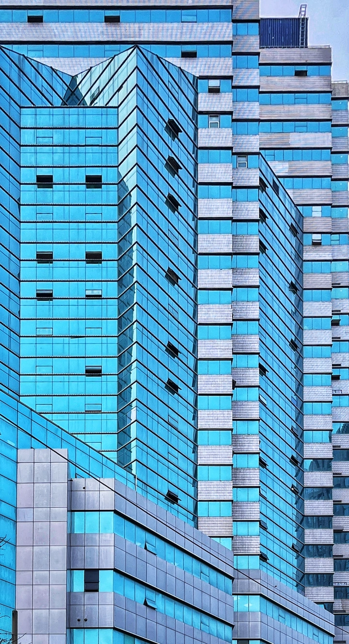 建筑几何与色彩