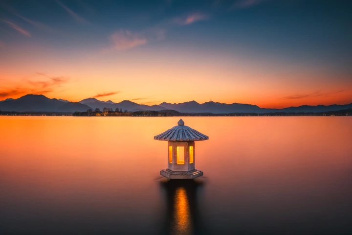 翠光万霞