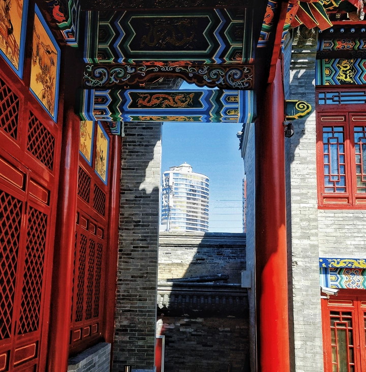古建里的中国红