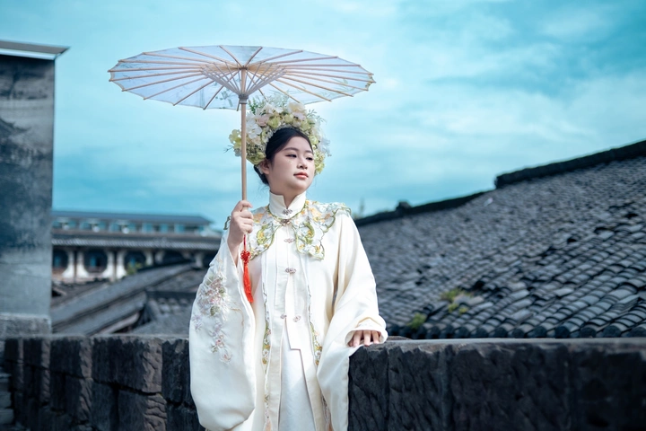 罗裙轻扬，古韵悠长