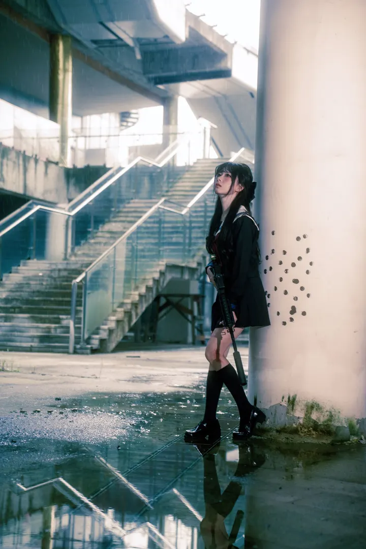 废墟JK少女之枪战篇