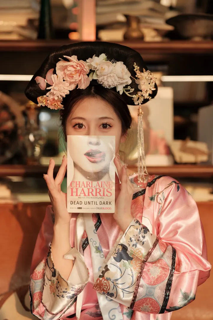 调皮的格格