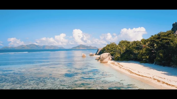 海景之韵——让心灵沐浴在无垠的蓝白之间
