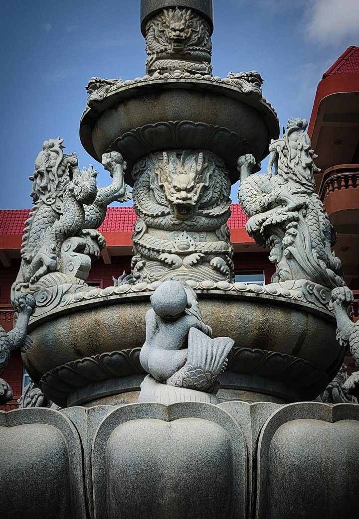 庄严