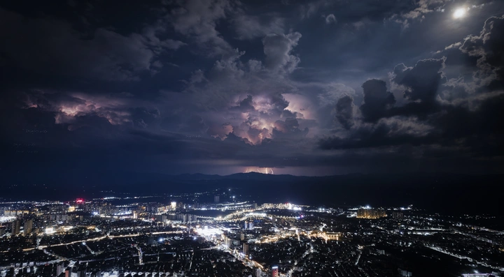 夜空中的舞者