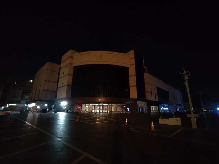 夜新乡，清晨4点