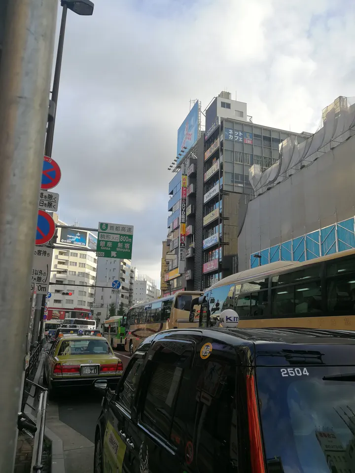 漫无止境的八月