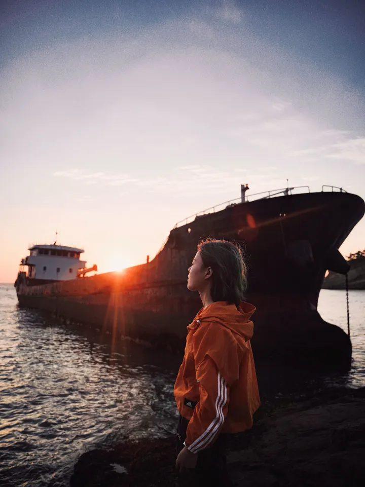 大连孤独又浪漫沉船湾日落