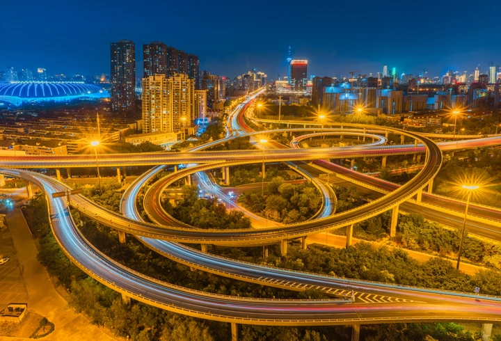 中石油桥夜景