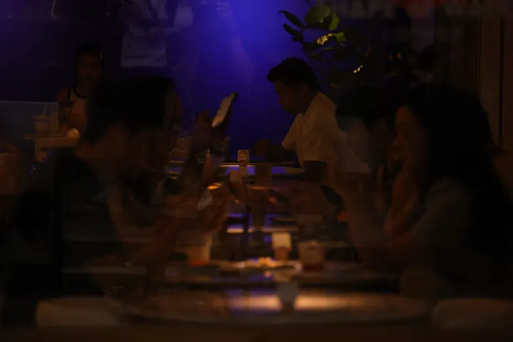 侨城东·人和物