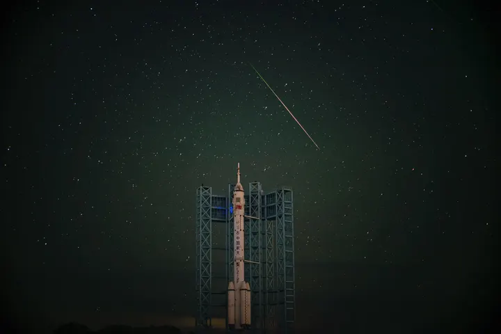 大连火箭星空🌃