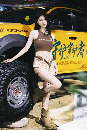 性感美女车模