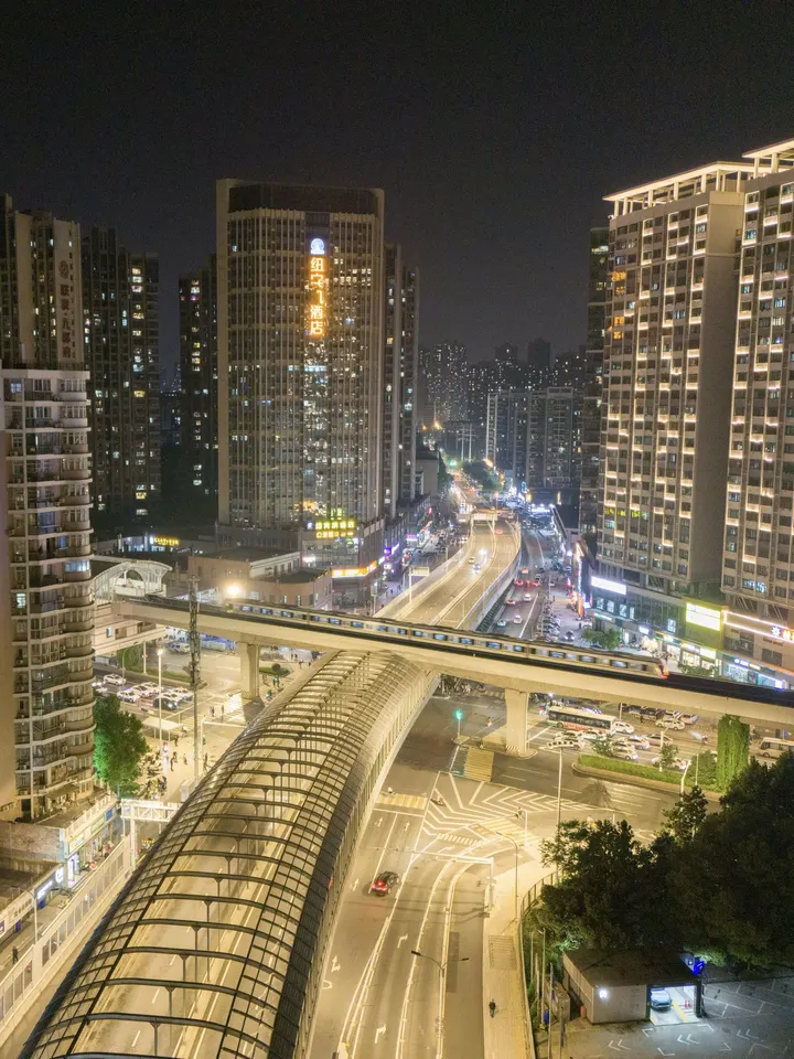 地铁 公路 交通