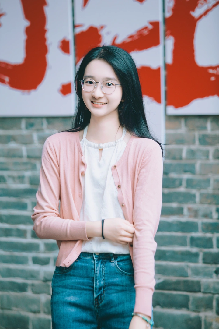 清甜系美女