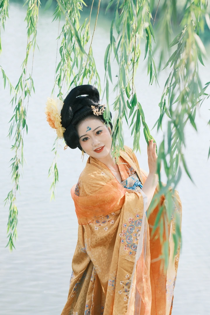唐