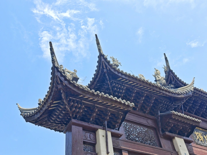 屋檐