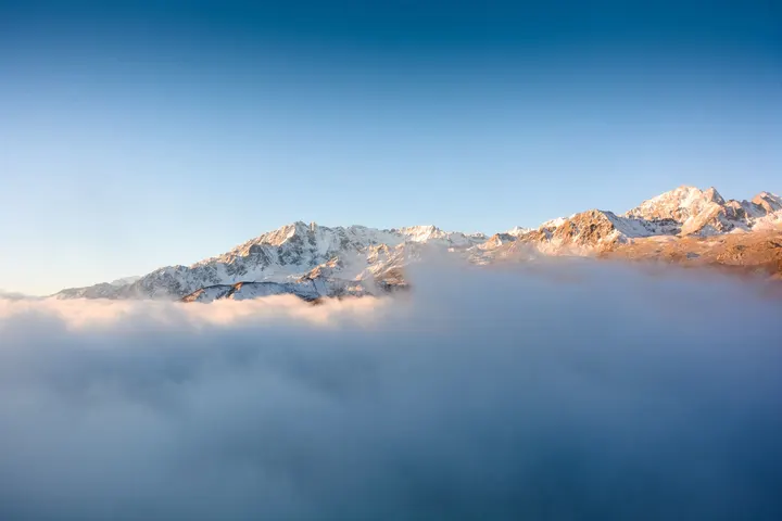 山巅