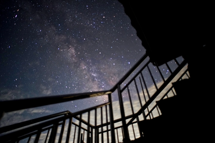 初夏繁星夜