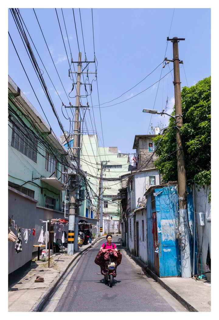 街头一刻