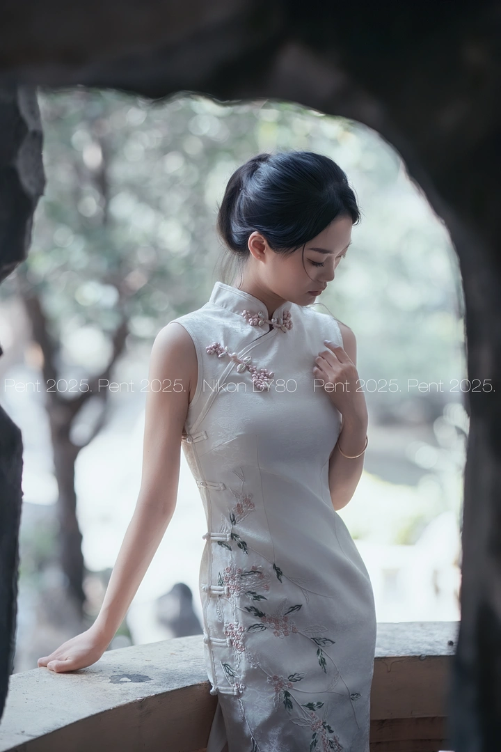 东方 --《韵》