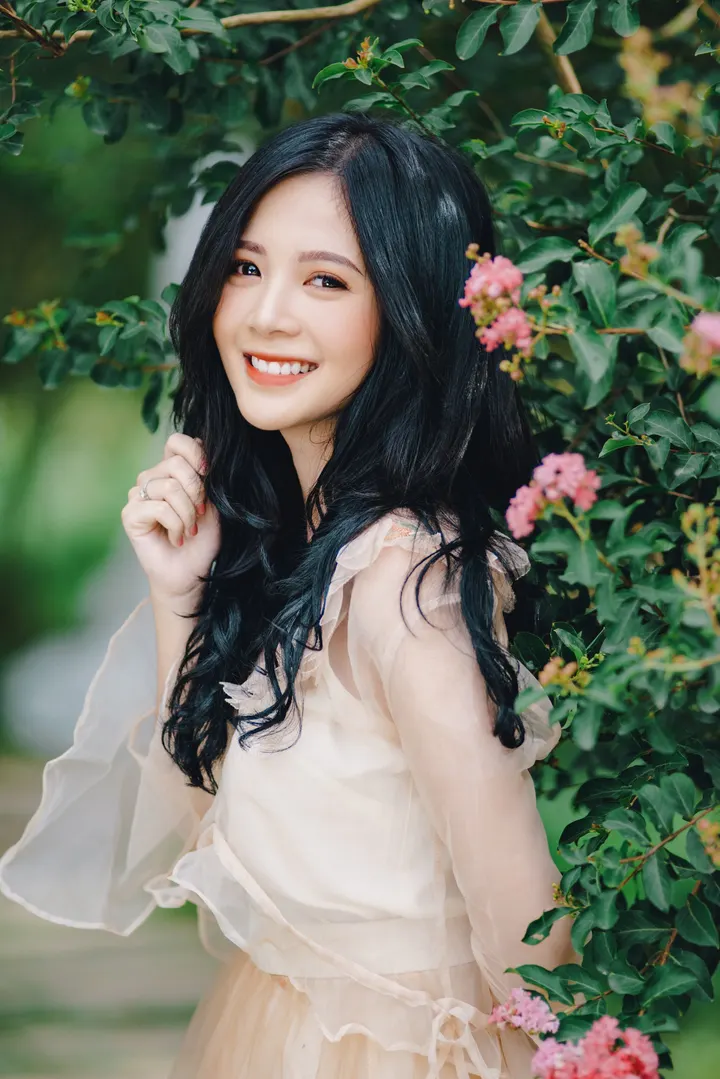 少女的浪漫，藏在盛夏的花海里