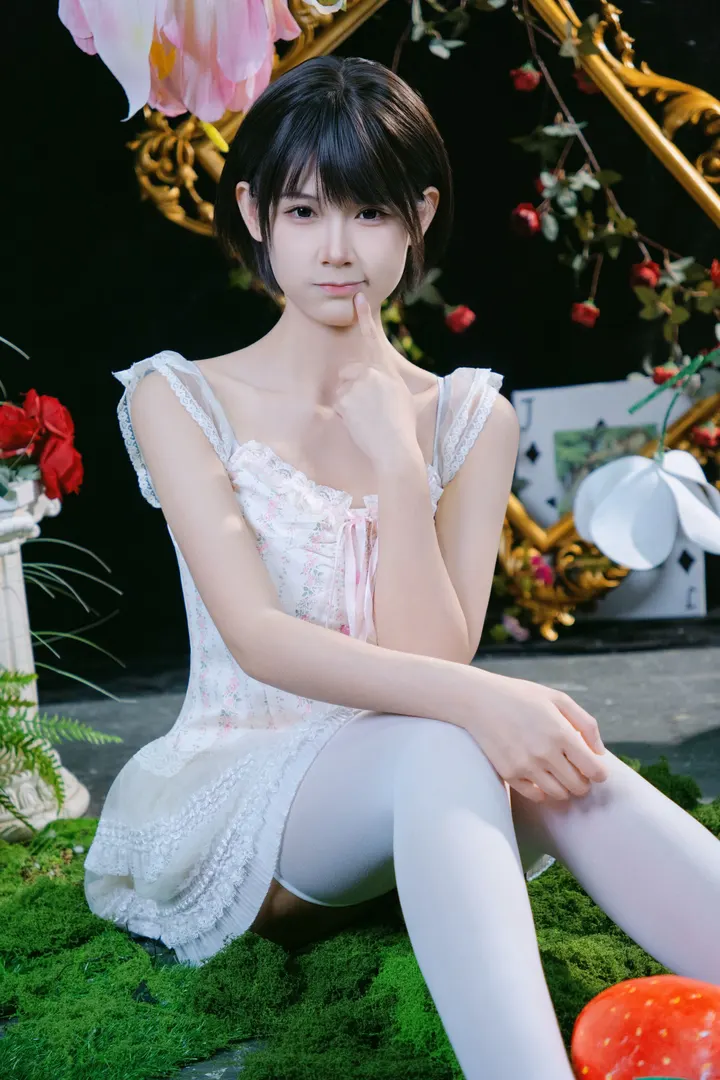 kimo 的白色法袍奇幻秀✨​