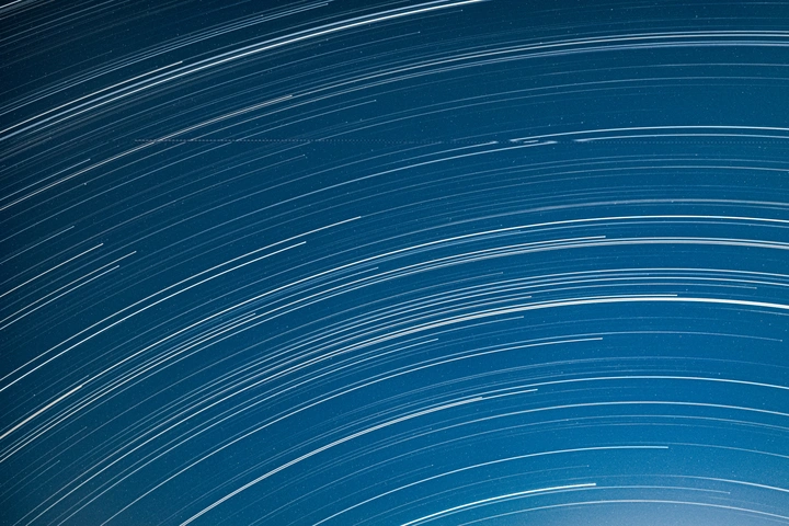 时光的苍穹笔迹