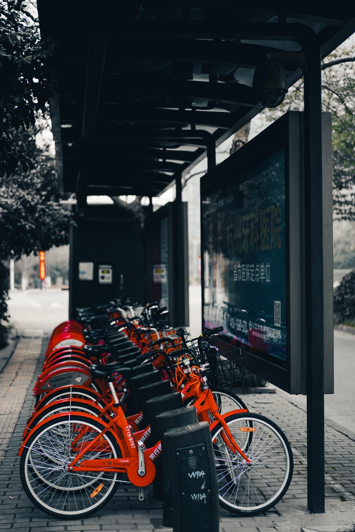 小红车