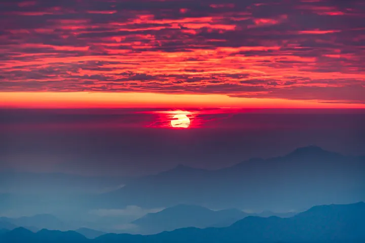 杭州牵牛岗日出