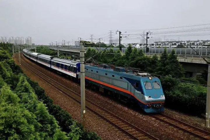 绿皮火车