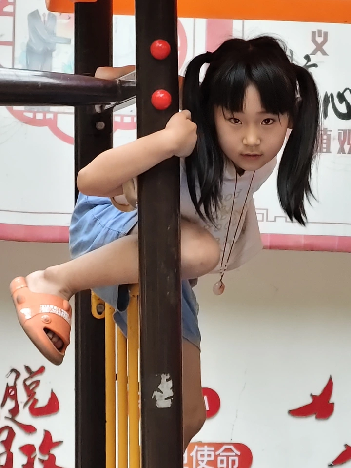 小区的童年日常