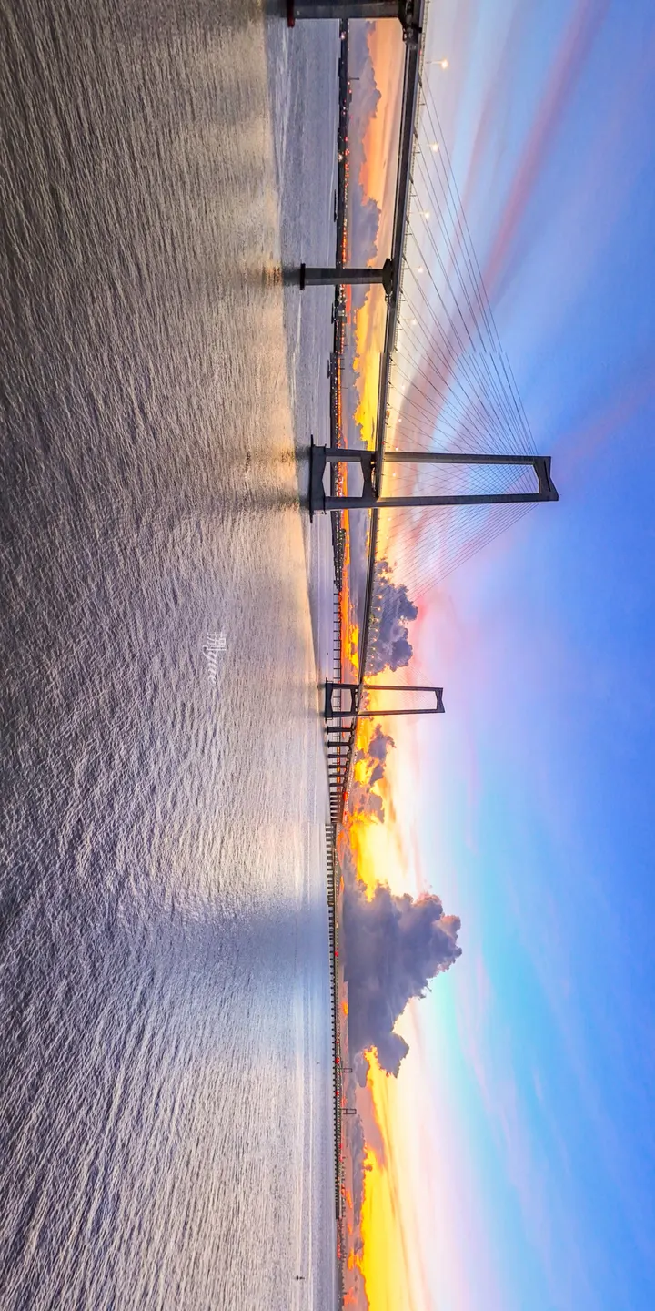 深中通道日出