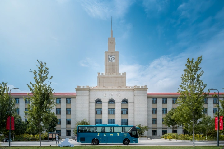 兰州大学至公堂